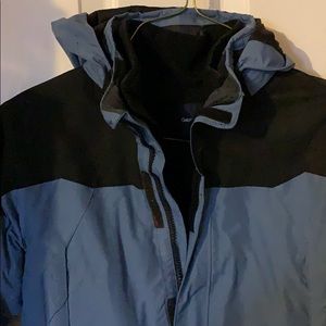 Coat with zip out lining